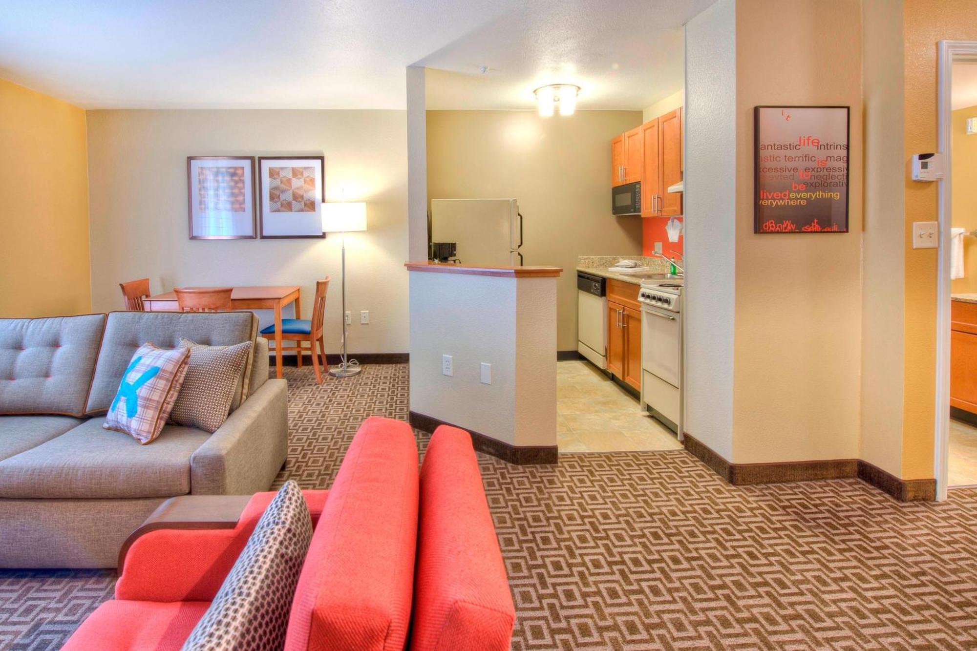 Towneplace Suites Raleigh Cary/Weston Parkway Eksteriør billede
