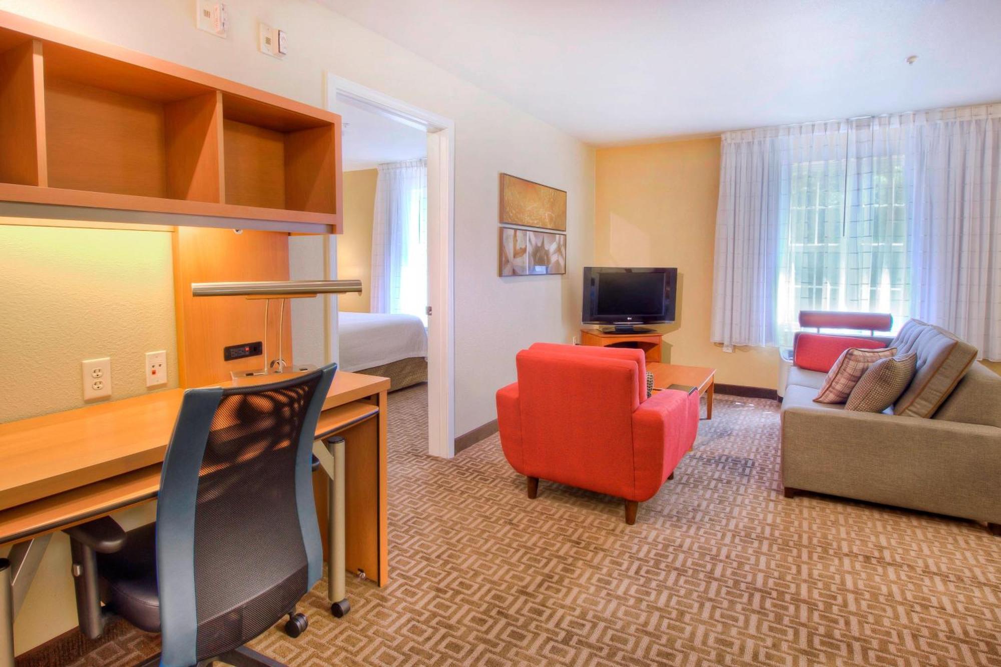 Towneplace Suites Raleigh Cary/Weston Parkway Eksteriør billede