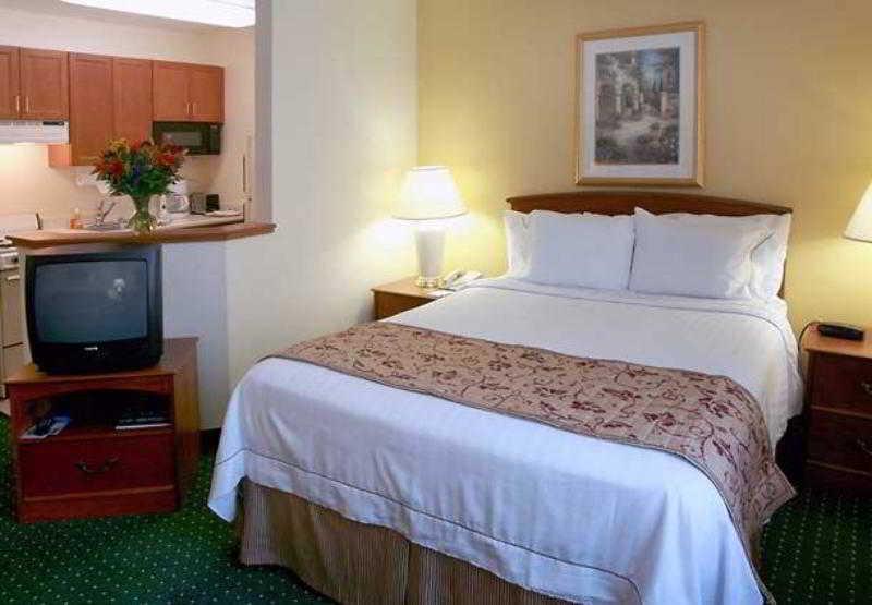 Towneplace Suites Raleigh Cary/Weston Parkway Værelse billede